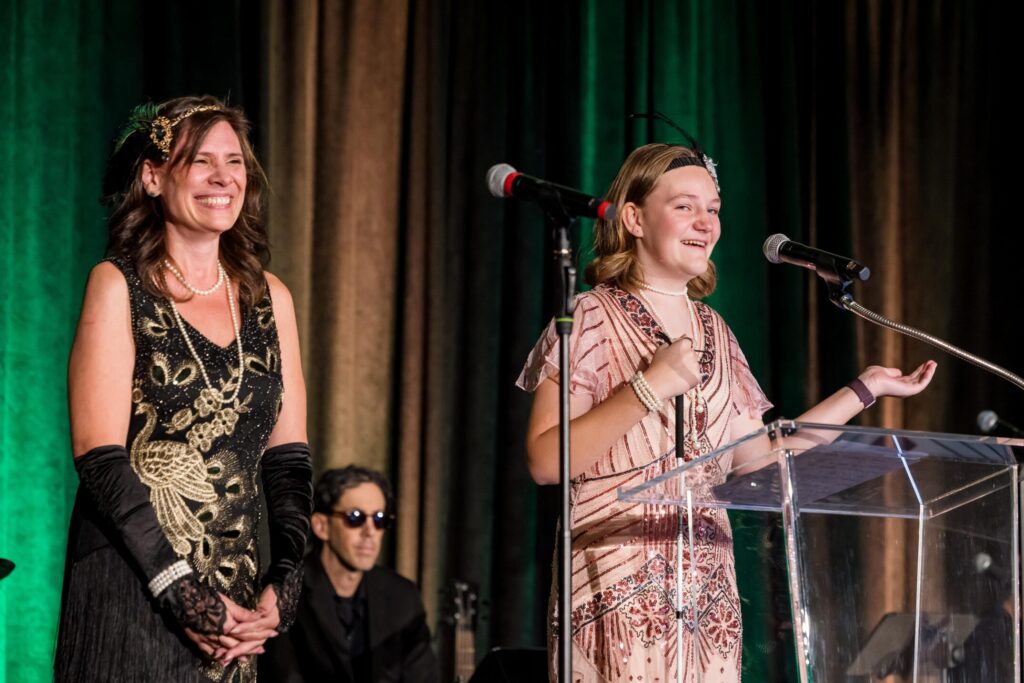 'Night for Sight' A Roaring Good Time Benefitting Foundation for Blind Children
