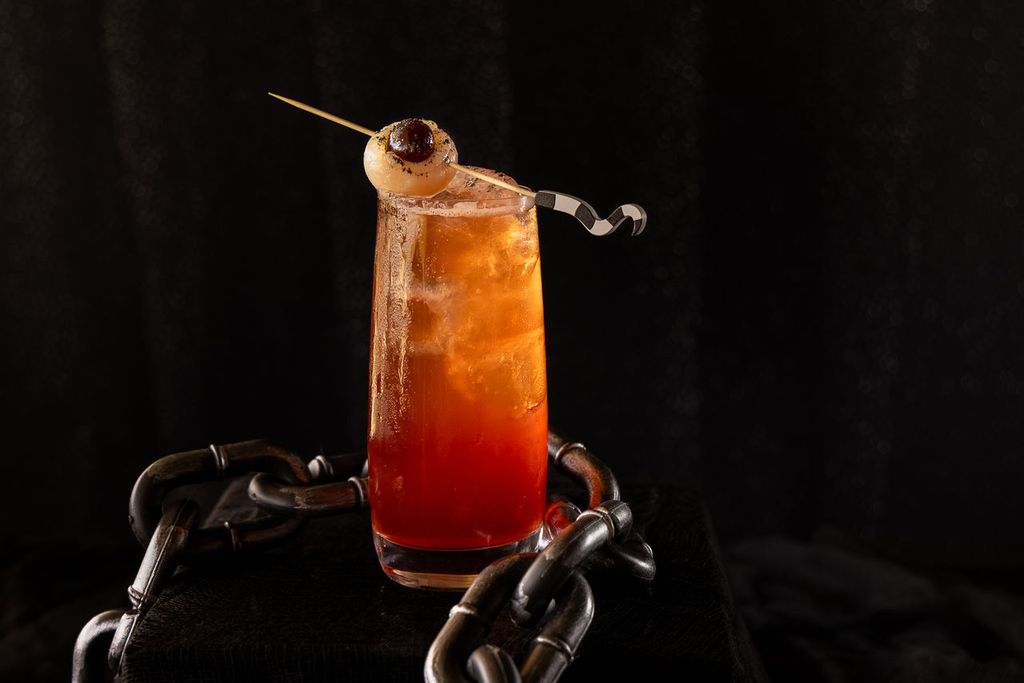 Curse of Camelback at The Phoenician, Scottsdale