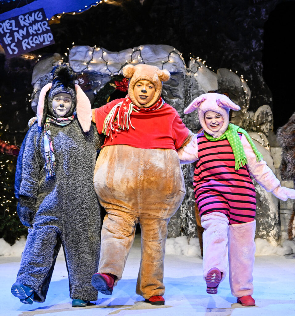 A WINNIE-THE-POOH CHRISTMAS TAIL