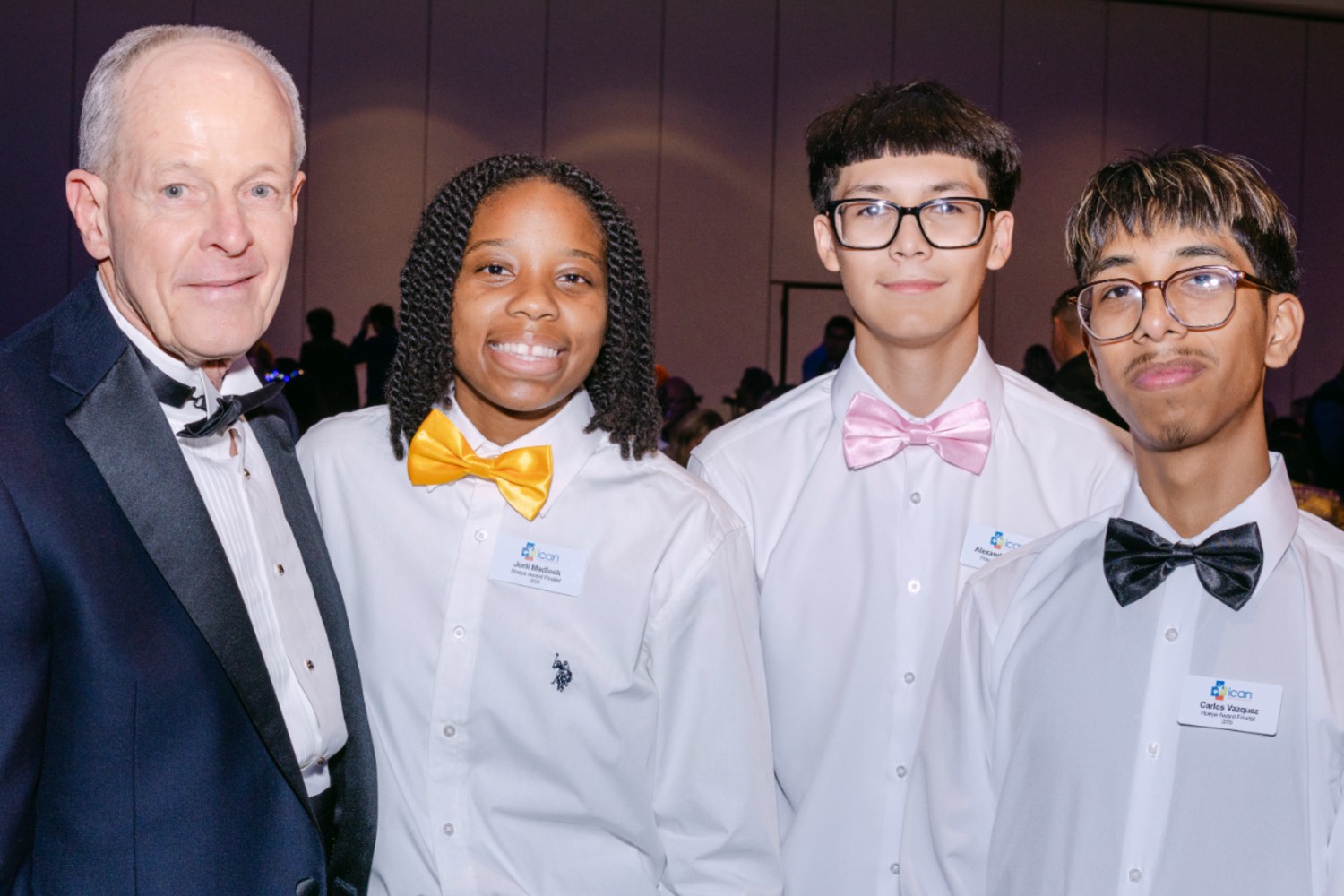 Big Two Presenting Sponsor Wally Henkel and Teen Hoeye Award Finalists